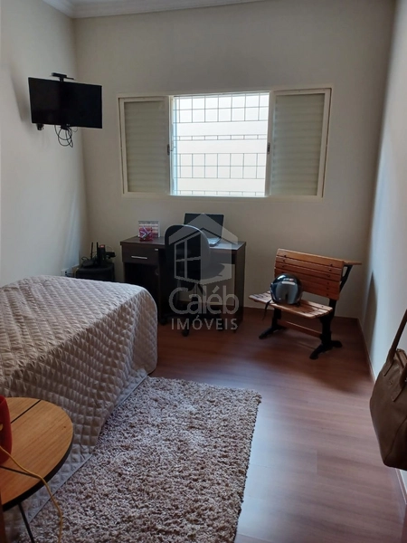 Vende-se Imóvel no Bairro Santa Gertrudes em Marília-SP.: 14ª foto da galeria de imagens do imóvel