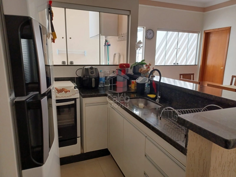 Vende-se Imóvel no Bairro Santa Gertrudes em Marília-SP.: 9ª foto da galeria de imagens do imóvel