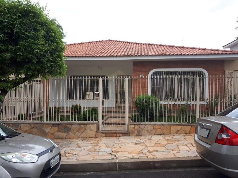 Casa Residencial a Venda no Bairro Centro, Marília SP.: 4ª foto da galeria de imagens do imóvel