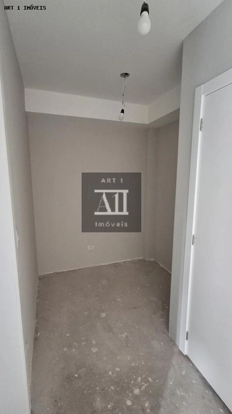 Sobrado para Venda em Curitiba, Xaxim, 3 dormitórios, 1 suíte, 3 banheiros, 3 vagas: 30ª foto da galeria de imagens do imóvel