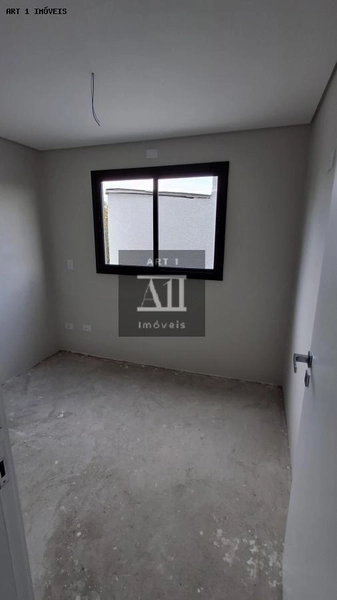 Sobrado para Venda em Curitiba, Xaxim, 3 dormitórios, 1 suíte, 3 banheiros, 3 vagas: 17ª foto da galeria de imagens do imóvel