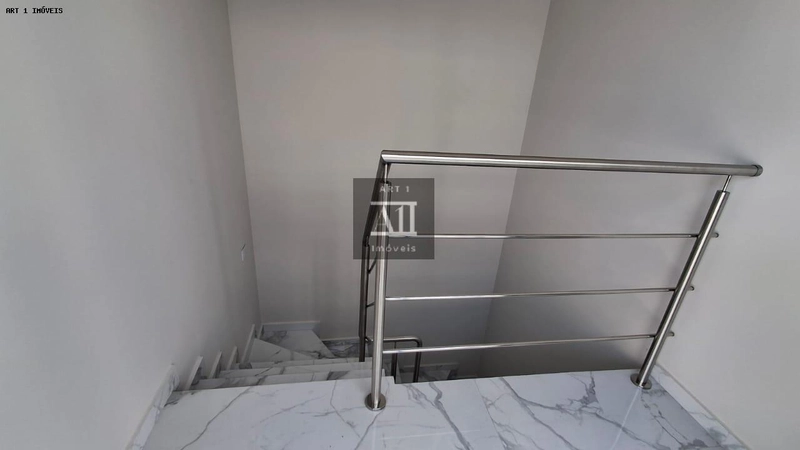 Sobrado para Venda em Curitiba, Xaxim, 3 dormitórios, 1 suíte, 3 banheiros, 3 vagas: 37ª foto da galeria de imagens do imóvel