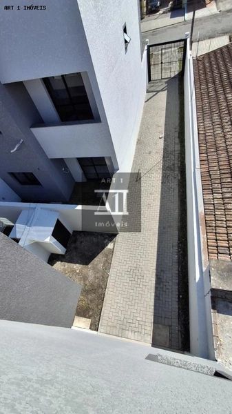 Sobrado para Venda em Curitiba, Xaxim, 3 dormitórios, 1 suíte, 3 banheiros, 3 vagas: 5ª foto da galeria de imagens do imóvel