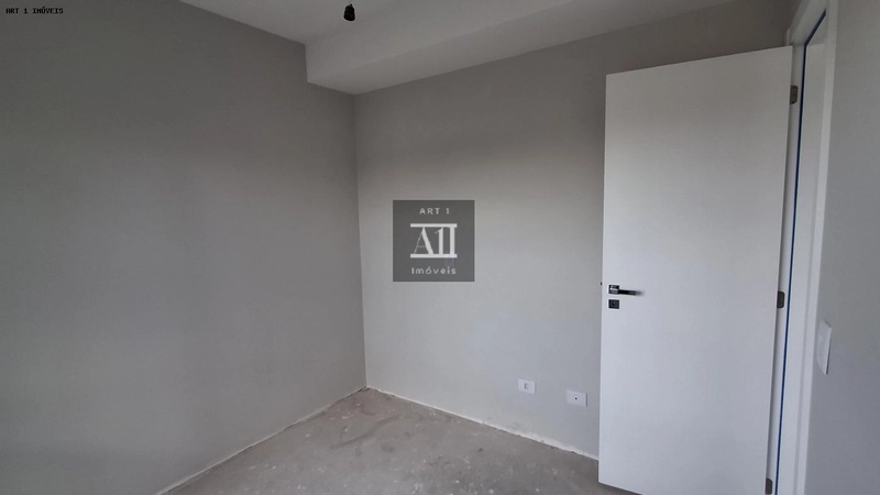 Sobrado para Venda em Curitiba, Xaxim, 3 dormitórios, 1 suíte, 3 banheiros, 3 vagas: 24ª foto da galeria de imagens do imóvel