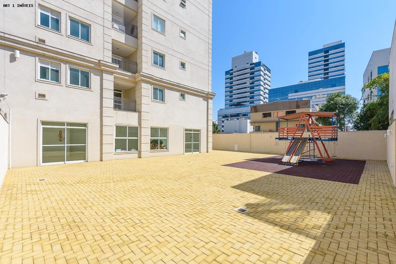 Apartamento para Venda em Curitiba, Alto da Glória, 3 dormitórios, 1 suíte, 2 banheiros, 1 vaga: 2ª foto da galeria de imagens do imóvel