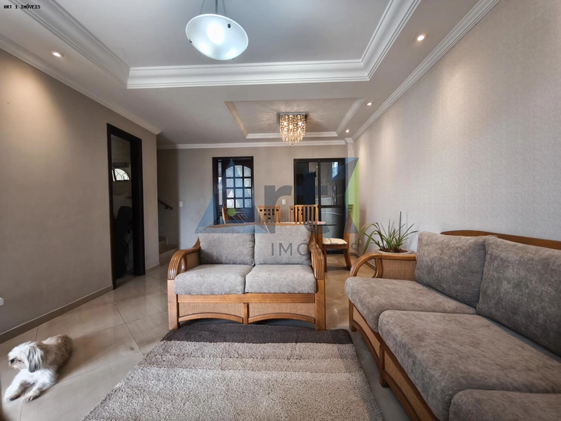 Sobrado em Condomínio para Venda em Curitiba, Capão Raso, 3 dormitórios, 1 suíte, 3 banheiros, 2 vagas: 5ª foto da galeria de imagens do imóvel