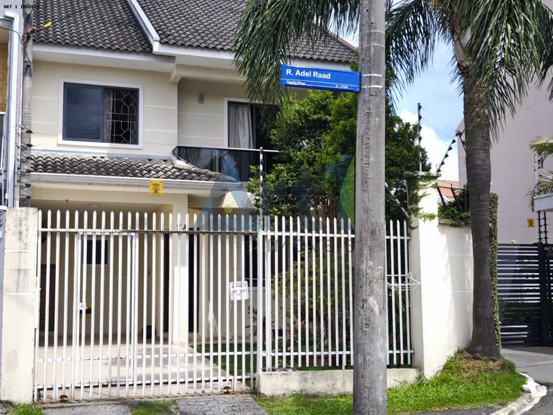 Sobrado em Condomínio para Venda em Curitiba, Capão Raso, 3 dormitórios, 1 suíte, 3 banheiros, 2 vagas: 3ª foto da galeria de imagens do imóvel