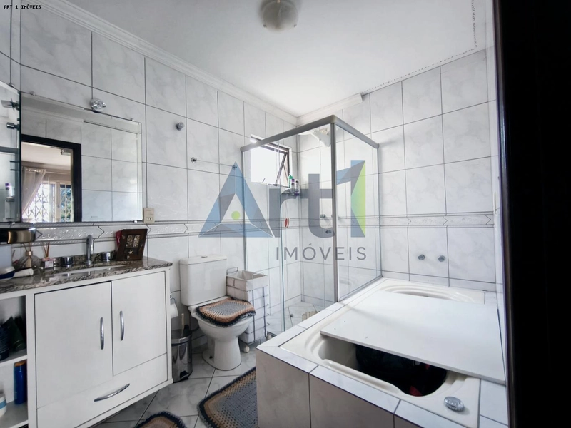 Sobrado em Condomínio para Venda em Curitiba, Capão Raso, 3 dormitórios, 1 suíte, 3 banheiros, 2 vagas: 26ª foto da galeria de imagens do imóvel