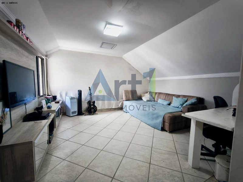 Sobrado em Condomínio para Venda em Curitiba, Capão Raso, 3 dormitórios, 1 suíte, 3 banheiros, 2 vagas: 35ª foto da galeria de imagens do imóvel