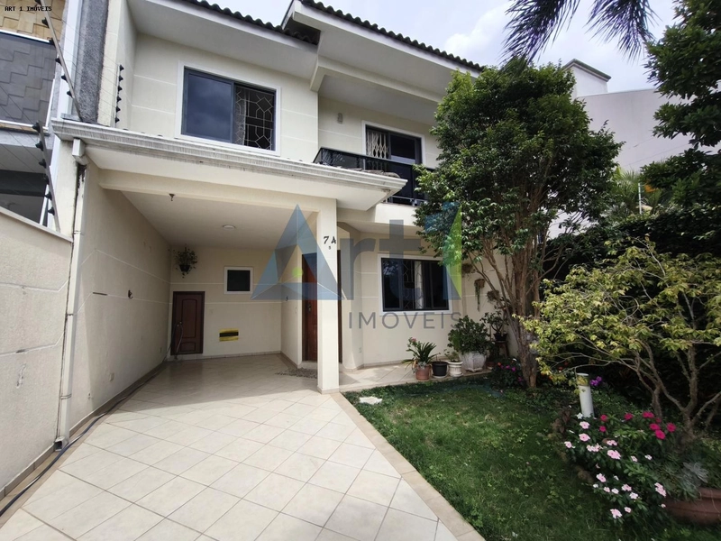 Sobrado em Condomínio para Venda em Curitiba, Capão Raso, 3 dormitórios, 1 suíte, 3 banheiros, 2 vagas: 2ª foto da galeria de imagens do imóvel