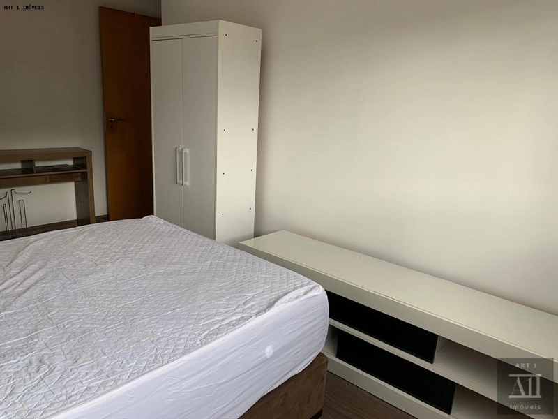 Apartamento para Venda em Curitiba, São Francisco, 2 dormitórios, 1 banheiro, 2 vagas: 18ª foto da galeria de imagens do imóvel