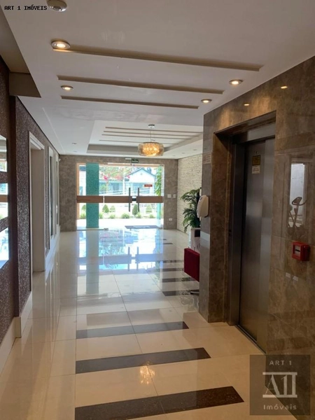 Apartamento para Venda em Curitiba, São Francisco, 2 dormitórios, 1 banheiro, 2 vagas: 2ª foto da galeria de imagens do imóvel