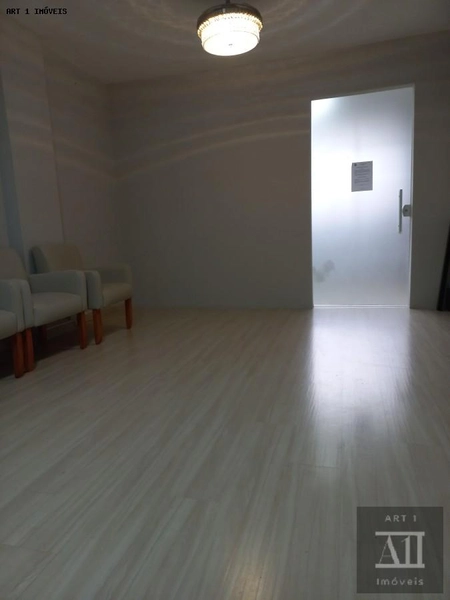 Sala Comercial para Venda em Curitiba, Centro, 1 banheiro: 9ª foto da galeria de imagens do imóvel