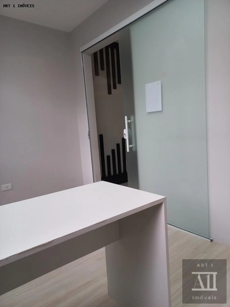 Sala Comercial para Venda em Curitiba, Centro, 1 banheiro: 3ª foto da galeria de imagens do imóvel