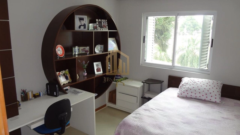 Apartamento para Venda em Curitiba, Alto da Glória, 5 dormitórios, 2 suítes, 5 banheiros, 1 vaga: 18ª foto da galeria de imagens do imóvel