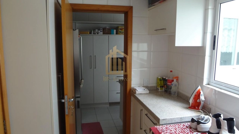 Apartamento para Venda em Curitiba, Alto da Glória, 5 dormitórios, 2 suítes, 5 banheiros, 1 vaga: 11ª foto da galeria de imagens do imóvel