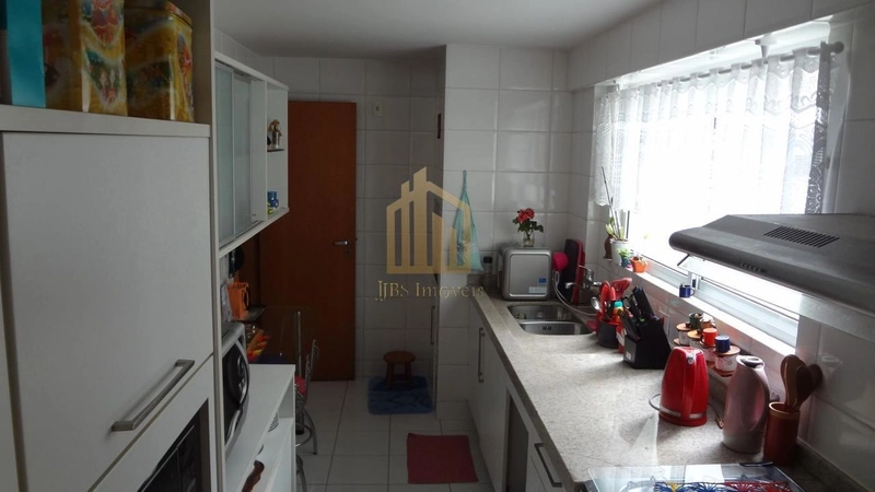 Apartamento para Venda em Curitiba, Alto da Glória, 5 dormitórios, 2 suítes, 5 banheiros, 1 vaga: 8ª foto da galeria de imagens do imóvel