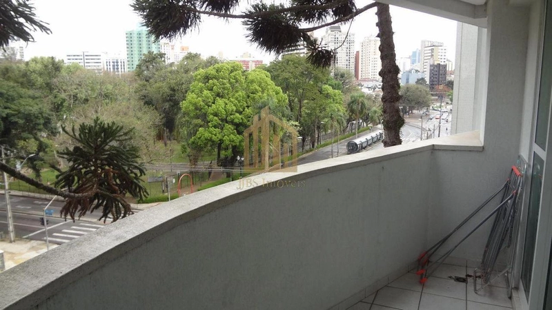 Apartamento para Venda em Curitiba, Alto da Glória, 5 dormitórios, 2 suítes, 5 banheiros, 1 vaga: 5ª foto da galeria de imagens do imóvel