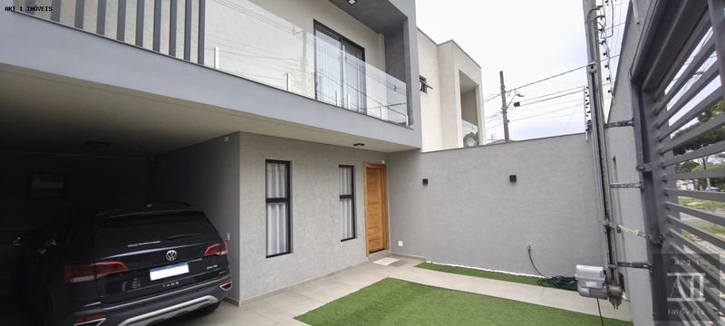 Sobrado para Venda em Curitiba, Boa Vista, 3 dormitórios, 1 suíte, 3 banheiros, 2 vagas: 2ª foto da galeria de imagens do imóvel