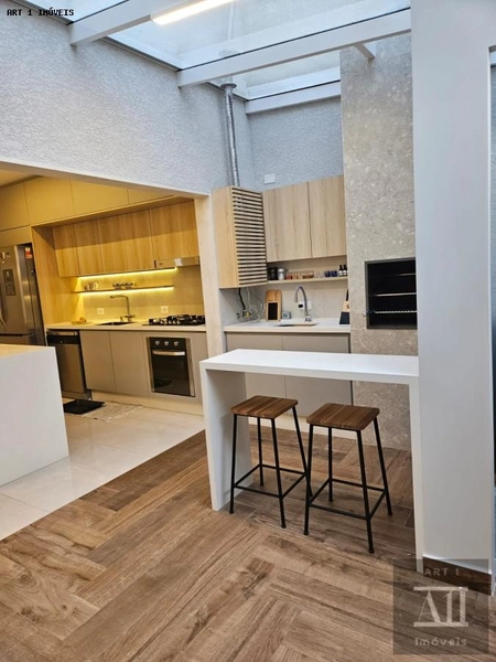 Sobrado para Venda em Curitiba, Boa Vista, 3 dormitórios, 1 suíte, 3 banheiros, 2 vagas: 17ª foto da galeria de imagens do imóvel