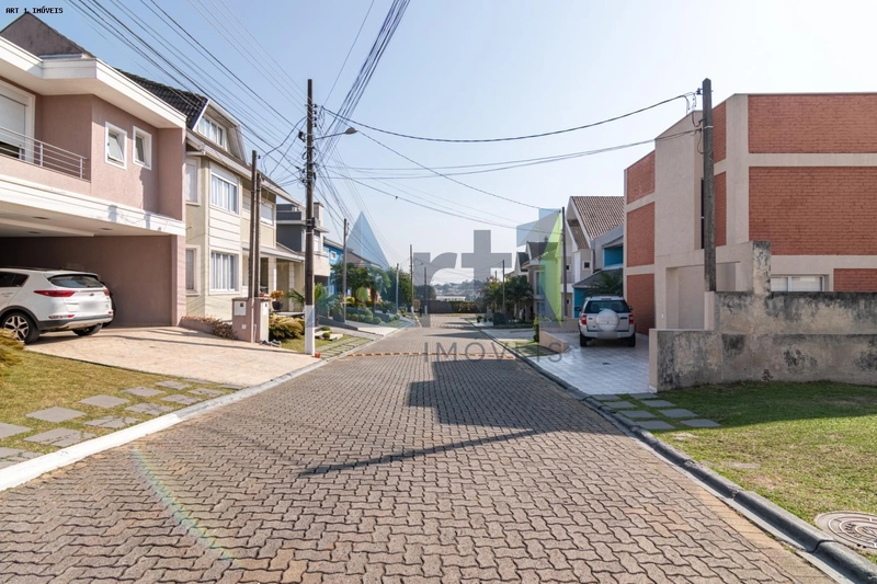 Casa em Condomínio para Venda em Curitiba, Bairro Alto, 3 dormitórios, 2 suítes, 5 banheiros, 4 vagas: 40ª foto da galeria de imagens do imóvel