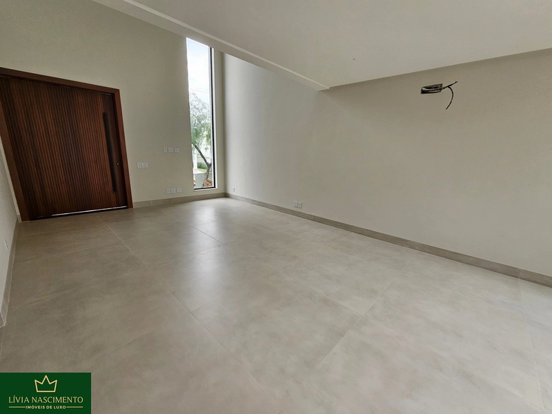 Residencial Alphaville Flamboyant: 2ª foto da galeria de imagens do imóvel