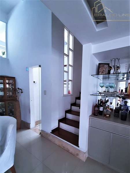 Casa de Alto Padrão no Caminho das Árvores 460m²: 18ª foto da galeria de imagens do imóvel