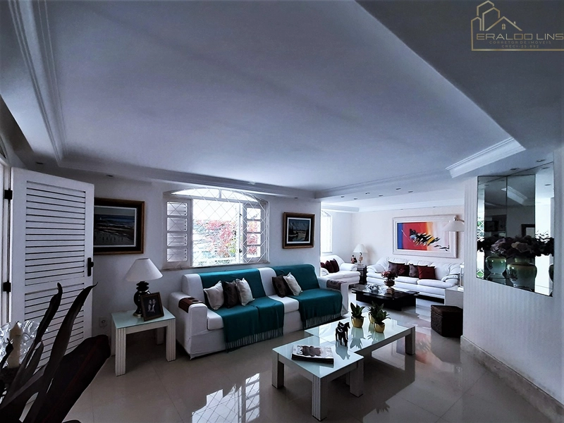 Casa de Alto Padrão no Caminho das Árvores 460m²: 2ª foto da galeria de imagens do imóvel