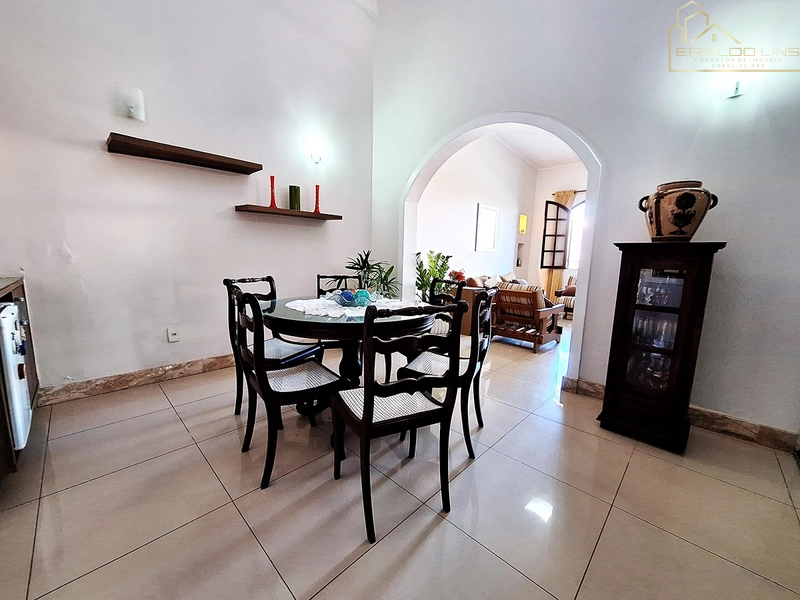 Casa Espaçosa e Versátil na Pituba : 20ª foto da galeria de imagens do imóvel