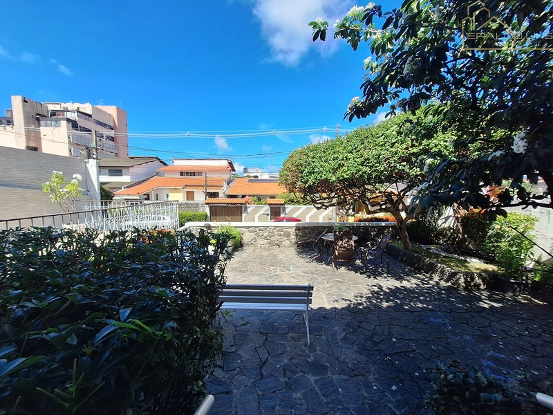 Casa Espaçosa e Versátil na Pituba : 8ª foto da galeria de imagens do imóvel