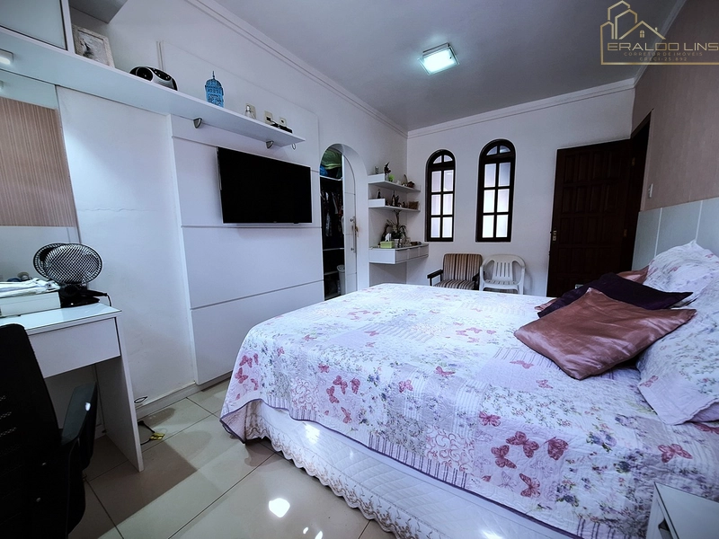 Casa Espaçosa e Versátil na Pituba : 38ª foto da galeria de imagens do imóvel