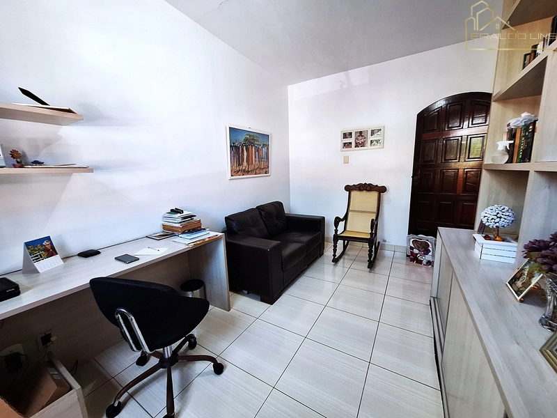 Casa Espaçosa e Versátil na Pituba : 12ª foto da galeria de imagens do imóvel