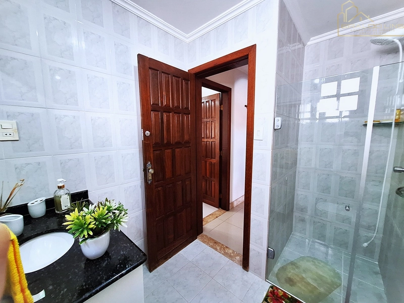 Casa Espaçosa e Versátil na Pituba : 28ª foto da galeria de imagens do imóvel