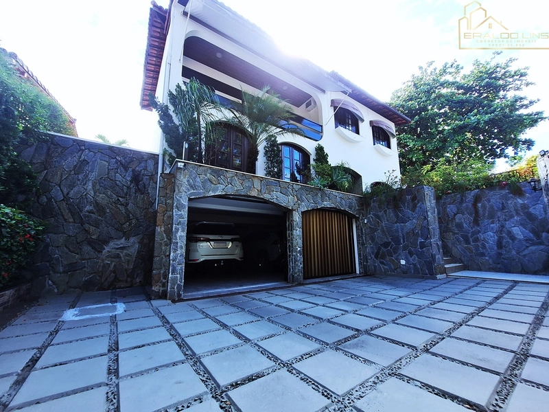 CASA DE ALTO PADRÃO NO CAMINHO DAS ÁRVORES: 3ª foto da galeria de imagens do imóvel