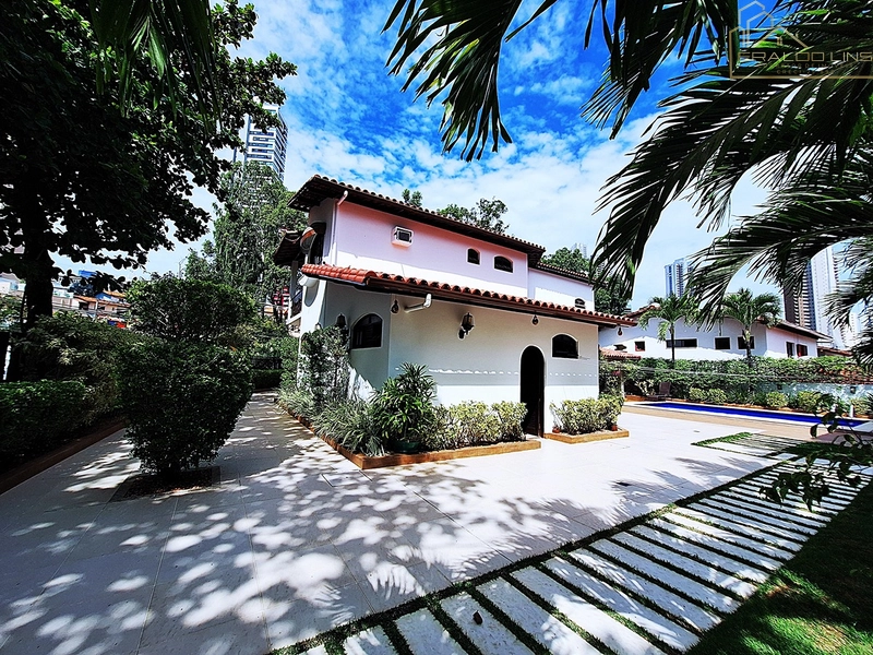 CASA DE ALTO PADRÃO NO CAMINHO DAS ÁRVORES: 2ª foto da galeria de imagens do imóvel