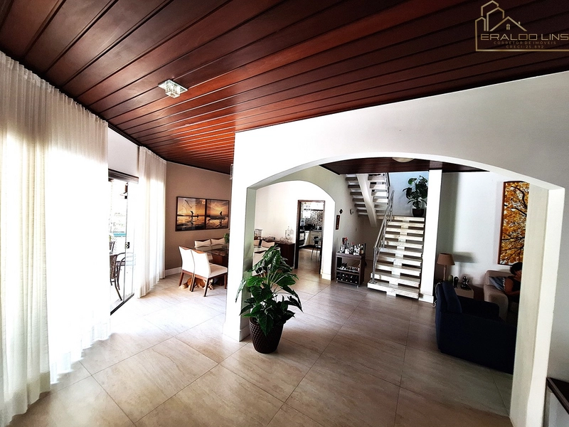 CASA DE ALTO PADRÃO NO CAMINHO DAS ÁRVORES: 22ª foto da galeria de imagens do imóvel