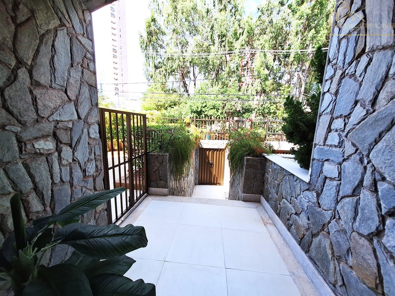 CASA DE ALTO PADRÃO NO CAMINHO DAS ÁRVORES: 25ª foto da galeria de imagens do imóvel