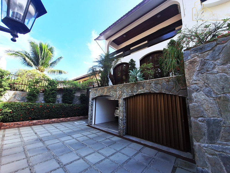 CASA DE ALTO PADRÃO NO CAMINHO DAS ÁRVORES: 43ª foto da galeria de imagens do imóvel