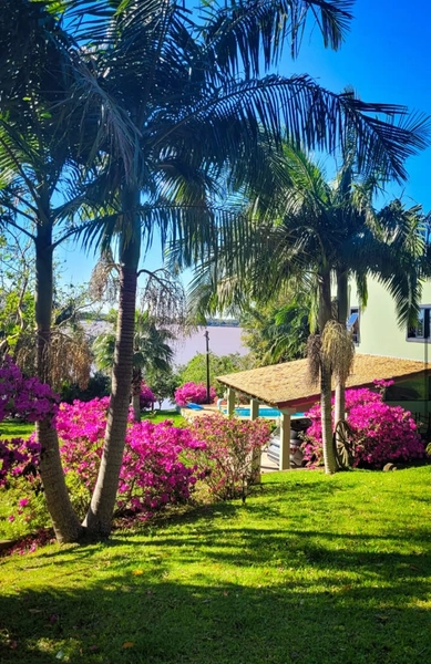 Um Paraíso na beira da lagoa com vista para a montanha: 3ª foto da galeria de imagens do imóvel