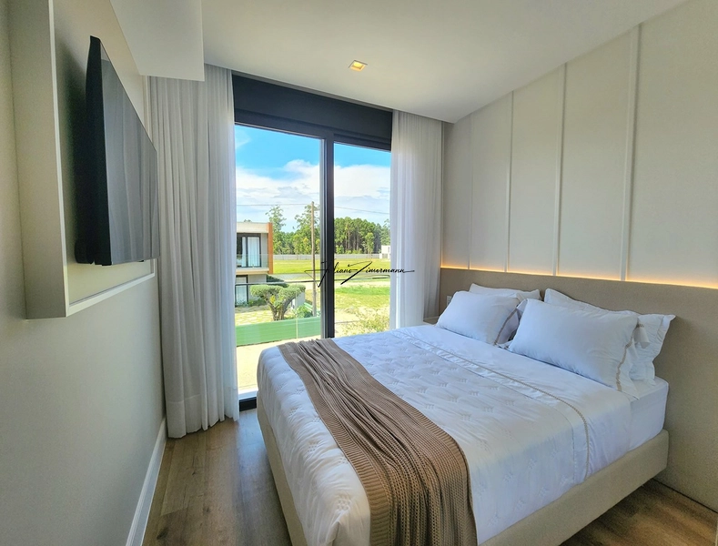 Casa com 3 Suites em condomínio em Atlantida.: 29ª foto da galeria de imagens do imóvel