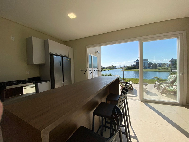 CASA NO CONDOMÍNIO RIVIERA: 9ª foto da galeria de imagens do imóvel