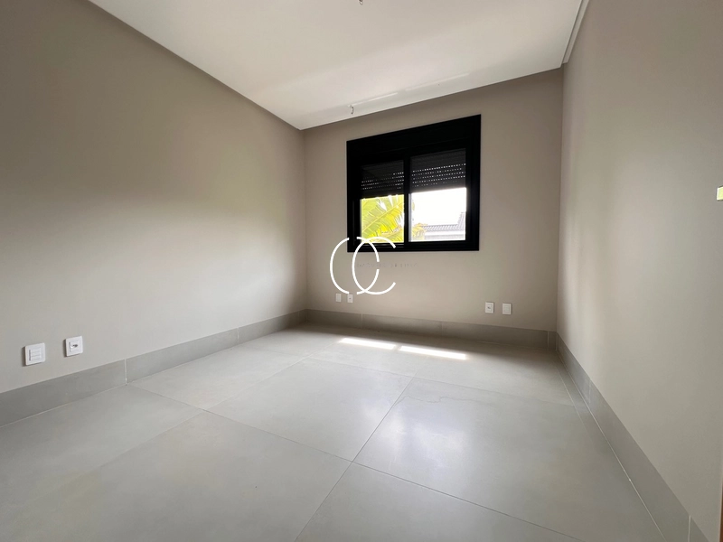 Espetacular casa fundo mata em Alphaville Flamboyant Ipês em Goiânia: 31ª foto da galeria de imagens do imóvel
