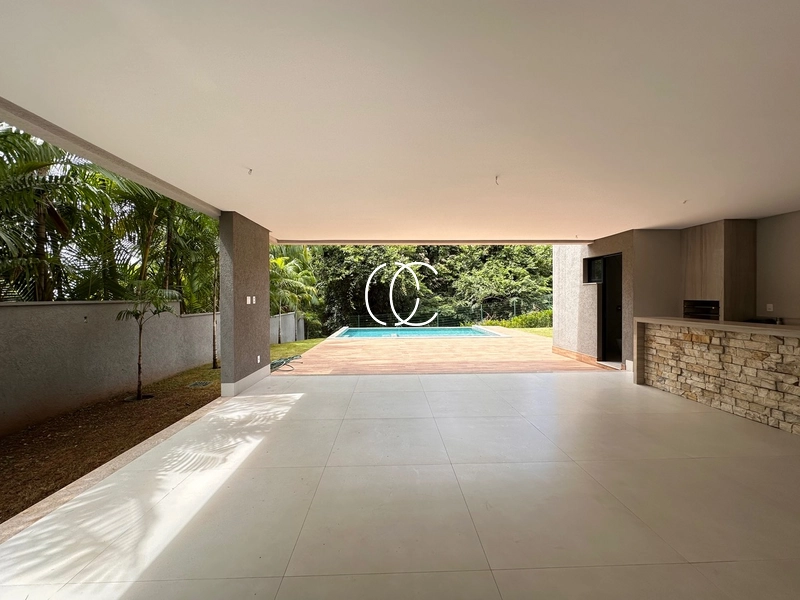 Espetacular casa fundo mata em Alphaville Flamboyant Ipês em Goiânia: 5ª foto da galeria de imagens do imóvel