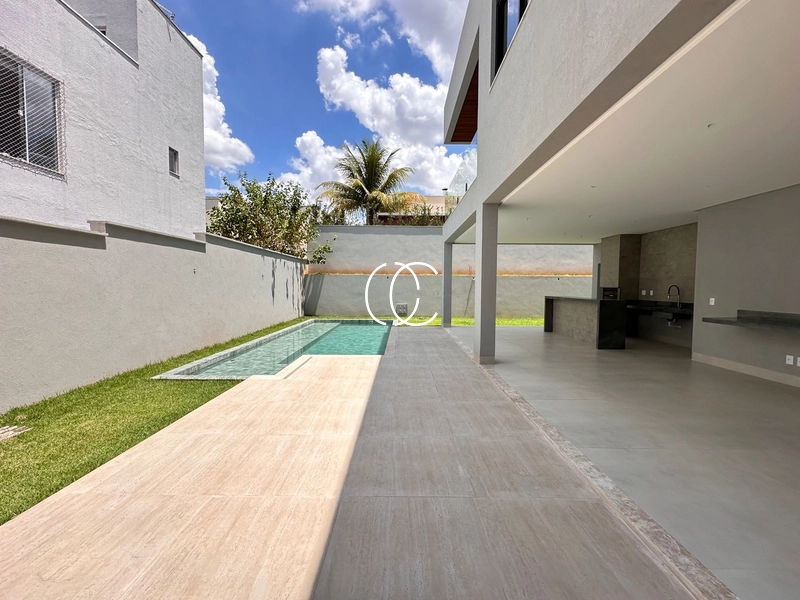 Casa sobrado Alphaville Araguaia: 9ª foto da galeria de imagens do imóvel