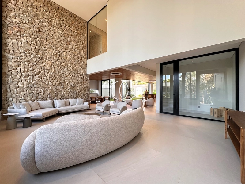 🏡 Casa de Luxo à Venda – Exclusividade e Sofisticação em Alphaville Flamboyant : 5ª foto da galeria de imagens do imóvel