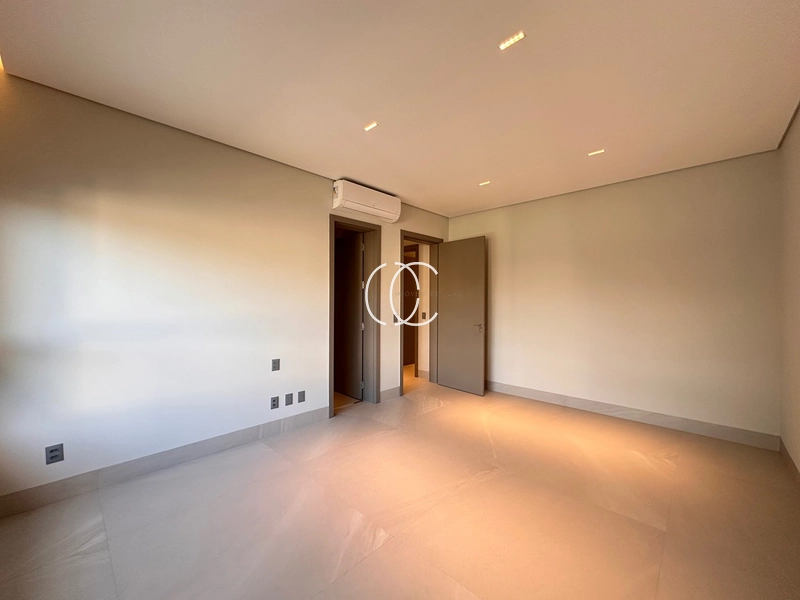🏡 Casa de Luxo à Venda – Exclusividade e Sofisticação em Alphaville Flamboyant : 33ª foto da galeria de imagens do imóvel