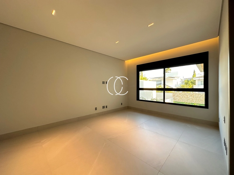 🏡 Casa de Luxo à Venda – Exclusividade e Sofisticação em Alphaville Flamboyant : 34ª foto da galeria de imagens do imóvel