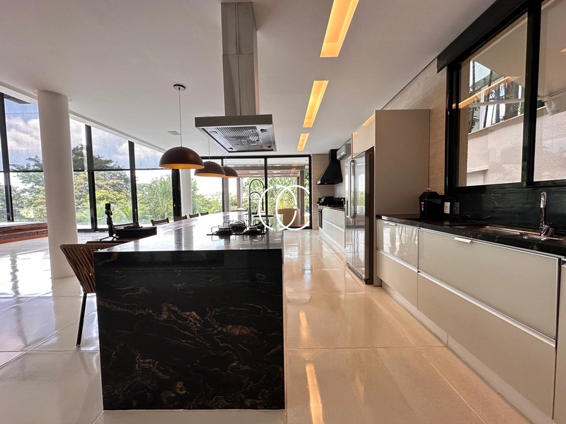 Casa de Luxo no Alphaville Araguaia: 6ª foto da galeria de imagens do imóvel
