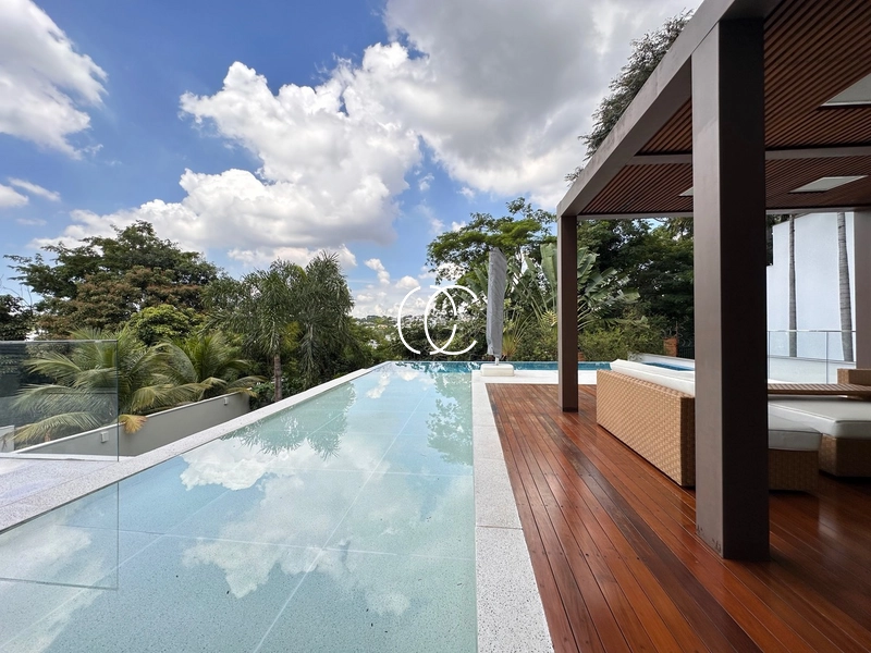 Casa de Luxo no Alphaville Araguaia: 19ª foto da galeria de imagens do imóvel