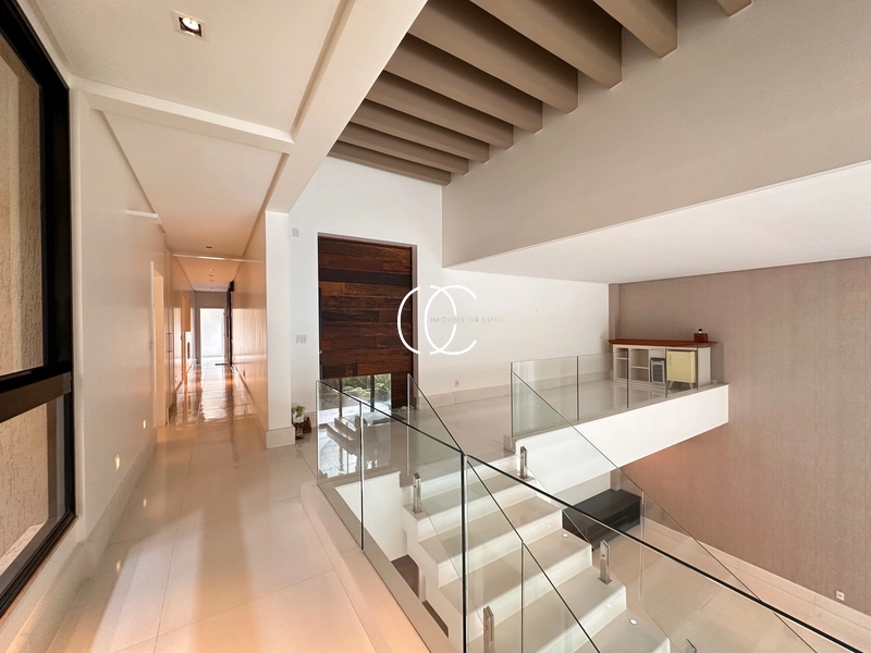Casa de Luxo no Alphaville Araguaia: 20ª foto da galeria de imagens do imóvel